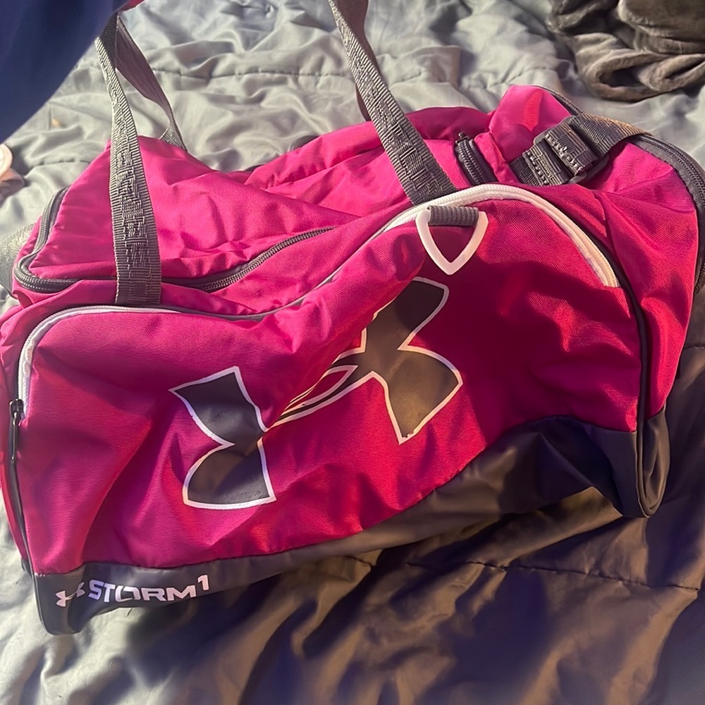 pink duffel bag